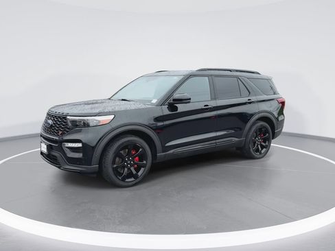 Used 2020 Ford Explorer ST w/ ST Street Pack AWD/4WD image 4