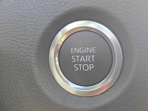 Certified 2025 Toyota Corolla LE image 31