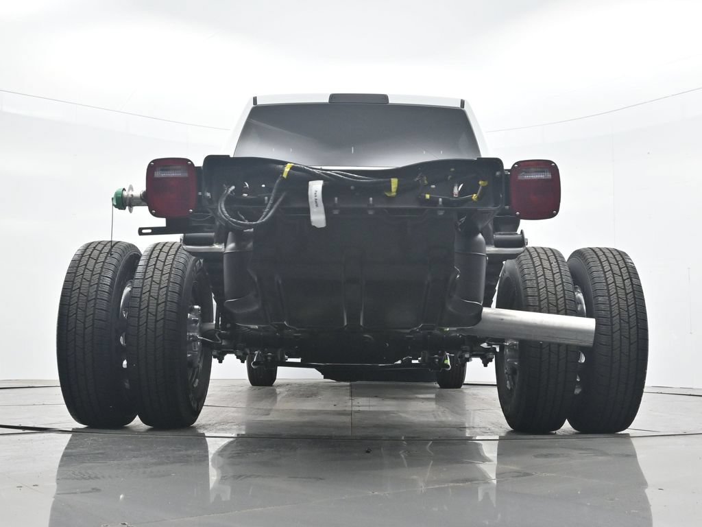 New 2026 RAM 3500 Big Horn AWD/4WD image 39