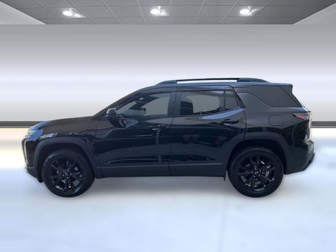 Used 2026 Chevrolet Equinox RS FWD image 2