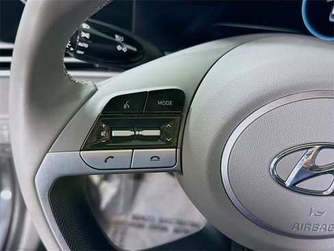 Certified 2023 Hyundai Elantra SEL w/ Convenience Package image 22