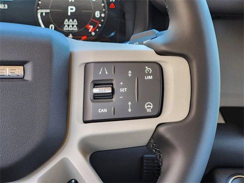 New 2024 Land Rover Defender 130 S image 28