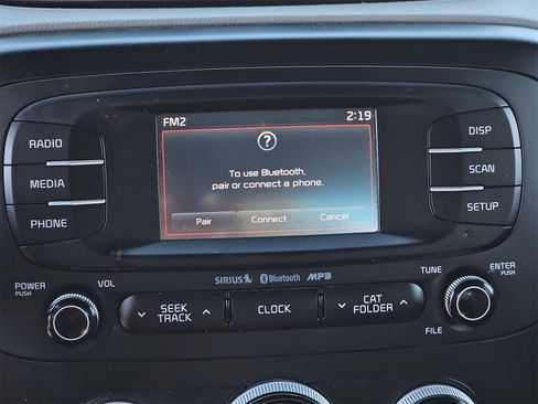 Used 2016 Kia Soul + image 22