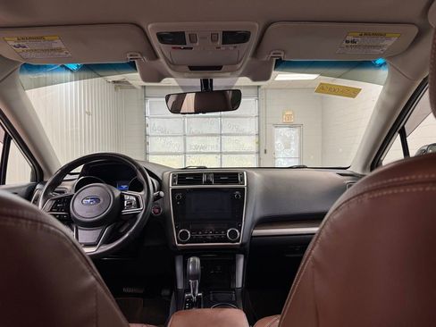 Used 2019 Subaru Outback 3.6R Touring w/ Popular Package #3A AWD/4WD image 20