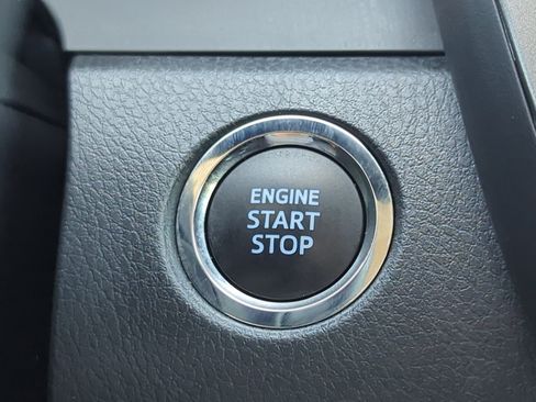 Used 2022 Toyota Camry XSE FWD image 25