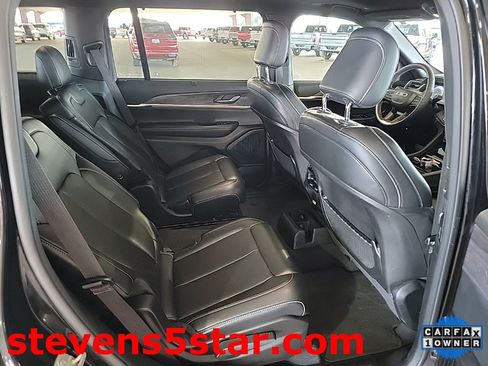 Used 2024 Jeep Grand Cherokee L Limited w/ Luxury Tech Group II image 7