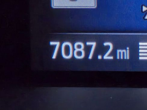 Used 2025 Ford Escape ST-Line w/ Equipment Group 301A image 34