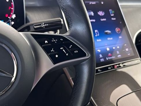 Used 2024 Mercedes-Benz GLC 300 GLC 300 image 50