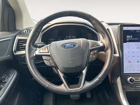 Used 2024 Ford Edge SEL AWD/4WD image 12