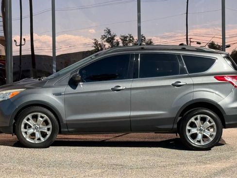 Used 2013 Ford Escape SE image 5