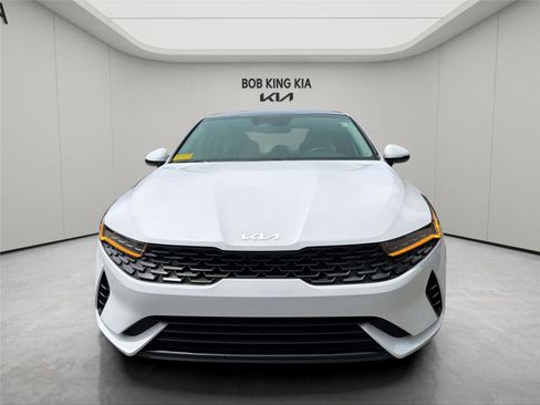Used 2023 Kia K5 EX FWD image 8