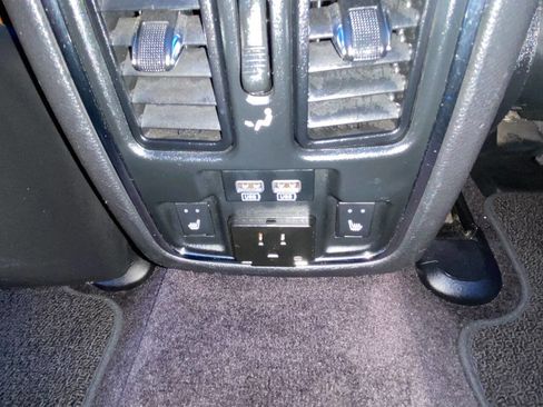 Used 2017 Jeep Grand Cherokee Summit w/ Platinum Series Group image 59