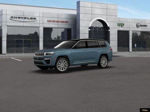 New 2026 Jeep Grand Cherokee L Summit AWD/4WD image 2