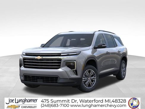 New 2026 Chevrolet Traverse LT w/ Driver Confidence Package AWD/4WD image 6