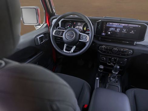 Used 2025 Jeep Wrangler Unlimited Sahara image 25