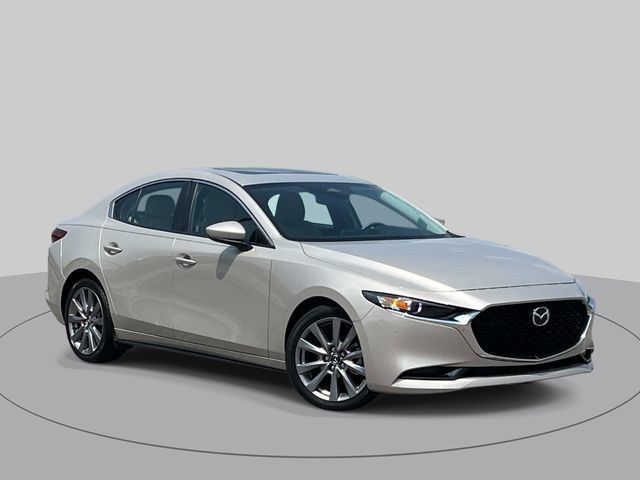 Used 2024 MAZDA MAZDA3 s FWD image 2