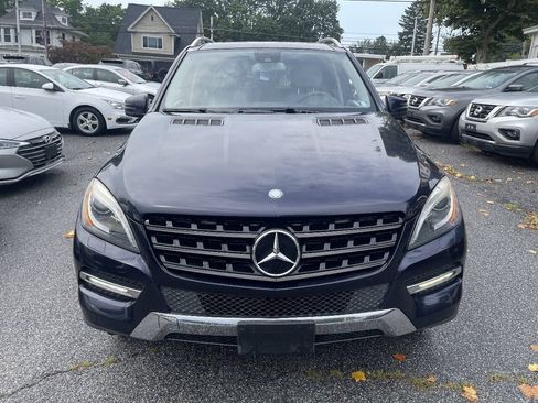 Used 2012 Mercedes-Benz ML 350 BlueTEC 4MATIC image 2