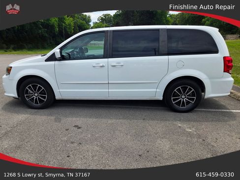 Used 2015 Dodge Grand Caravan R/T FWD image 5