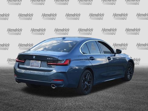 Certified 2025 BMW 330i Sedan w/ Convenience Package RWD image 10