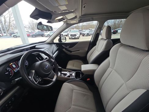 Used 2023 Subaru Forester Premium image 20