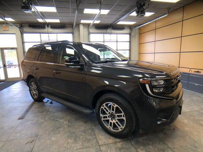 Used 2025 Ford Expedition Active