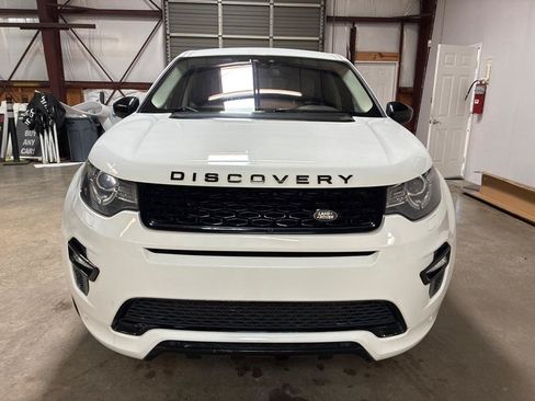 Used 2017 Land Rover Discovery Sport HSE AWD/4WD image 8