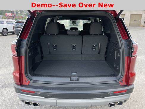 New 2025 GMC Acadia Elevation image 6