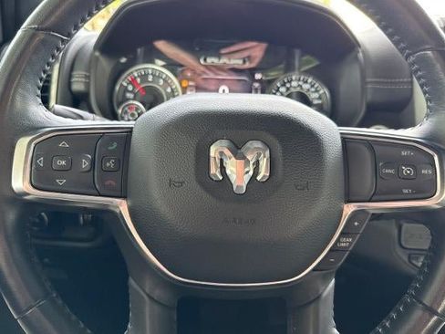 Used 2024 RAM 1500 Laramie RWD image 32