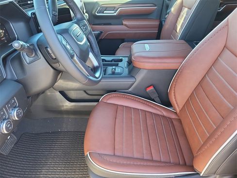 New 2026 GMC Sierra 3500 Denali Ultimate image 9