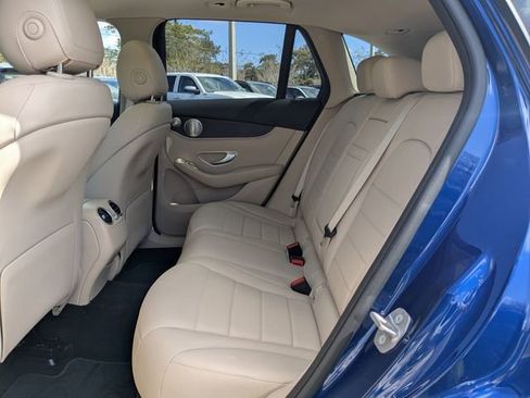 Used 2021 Mercedes-Benz GLC 300 image 15