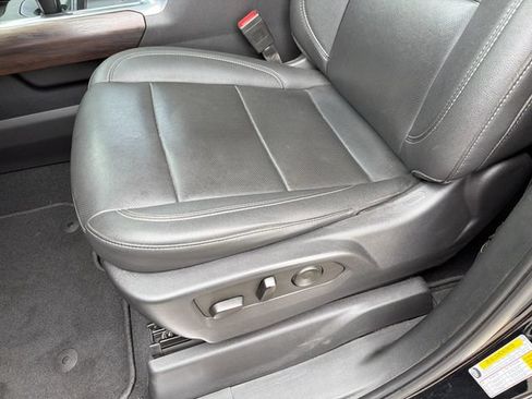 Used 2022 GMC Sierra 1500 SLT AWD/4WD image 21