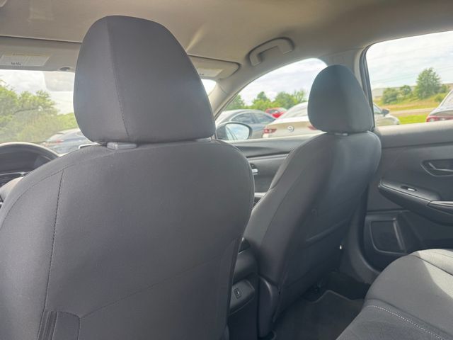 Used 2025 Nissan Sentra SV FWD image 25
