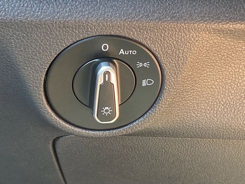 Certified 2024 Volkswagen Jetta SEL image 12