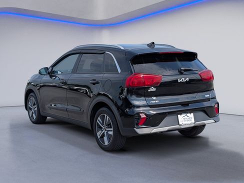 Used 2022 Kia Niro EX Premium FWD image 7