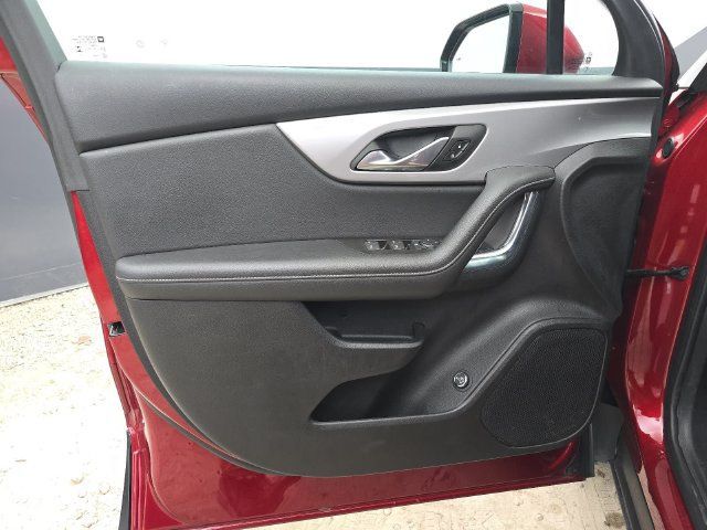 Used 2023 Chevrolet Blazer LT w/ Convenience Package FWD image 21