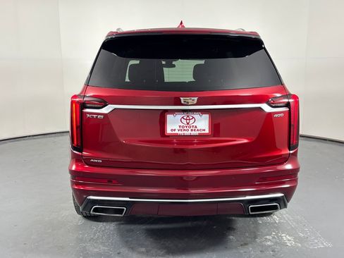 Used 2023 Cadillac XT6 Premium Luxury image 5