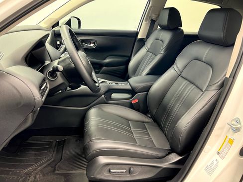 Used 2025 Honda HR-V EX-L image 4