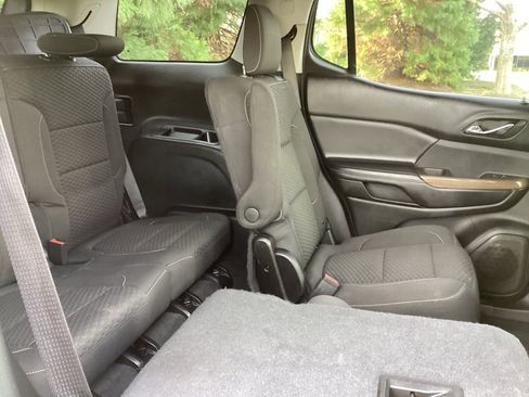 Used 2019 GMC Acadia SLE w/ Driver Alert Package I image 4