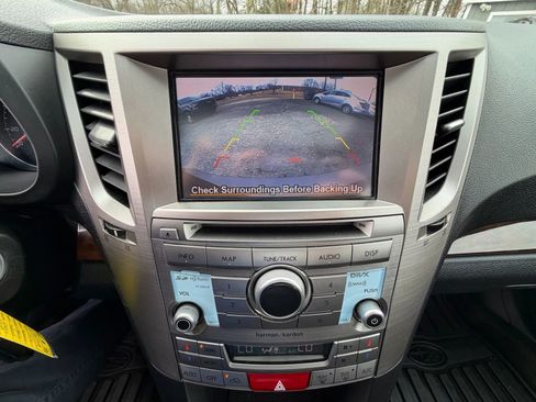 Used 2014 Subaru Legacy 2.5i Limited image 34