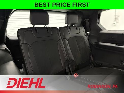New 2026 Jeep Grand Cherokee L 4WD image 12
