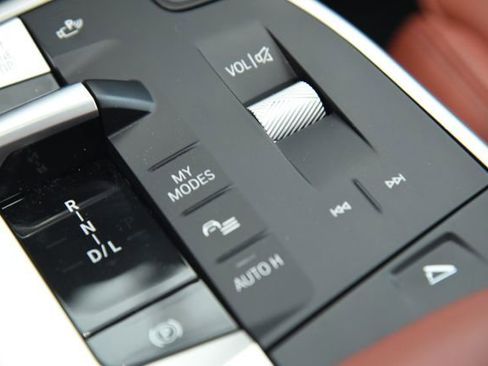 Used 2026 BMW X1 xDrive28i w/ Technology Package image 19