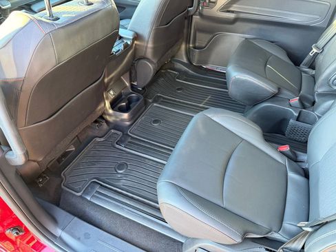 Used 2021 Toyota Sienna XSE w/ XSE Plus Package image 22