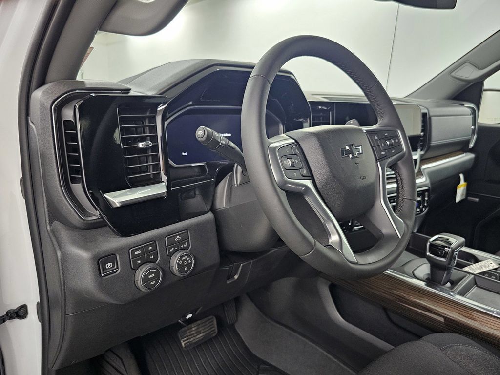 New 2026 Chevrolet Silverado 1500 RST w/ All Star Edition Plus AWD/4WD image 13