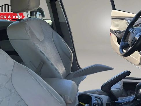 Used 2013 Ford Focus Electric Hatchback FWD image 23