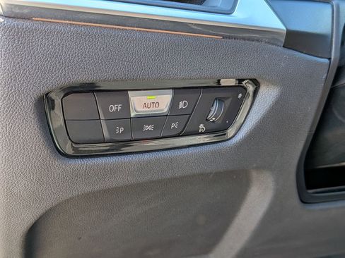 Used 2024 BMW 430i Convertible RWD image 17