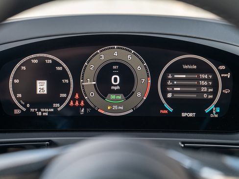 New 2025 Porsche Cayenne Turbo image 16