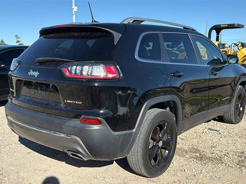Used 2021 Jeep Cherokee Limited image 5
