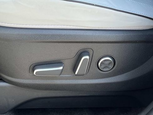 Used 2025 Hyundai Palisade SEL FWD image 24