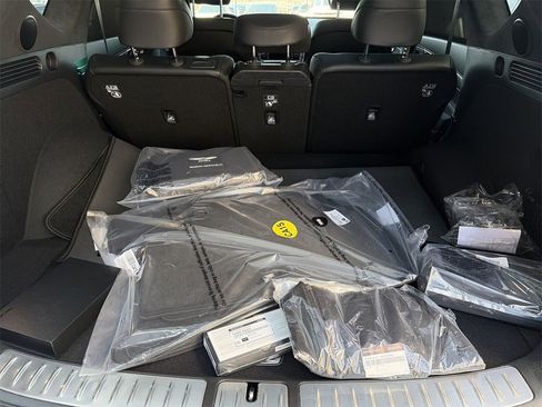 New 2026 Genesis GV80 3.5T Prestige image 21