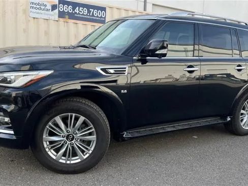 Used 2019 INFINITI QX80 Luxe w/ 22" Wheel Package RWD image 2